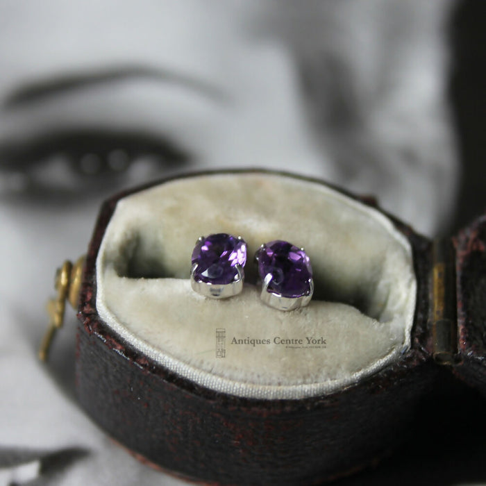 18ct White Gold Amethyst Earrings