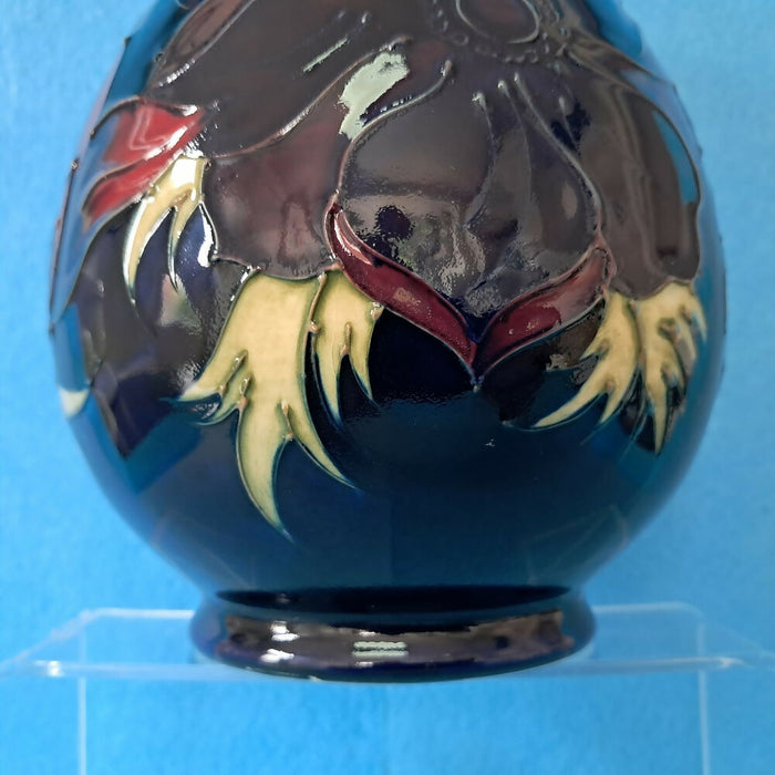 A Large Moorcroft Vase (7.48inch) in the Anemone Design by Walter Moorcroft