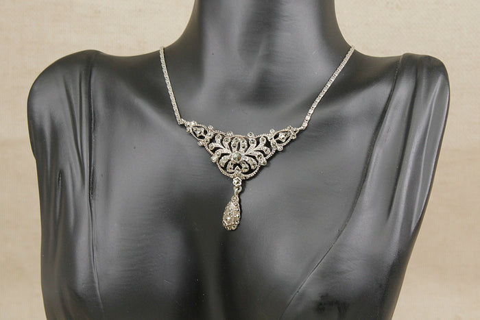 Beautiful Art Deco Silver & Marcasite Necklet