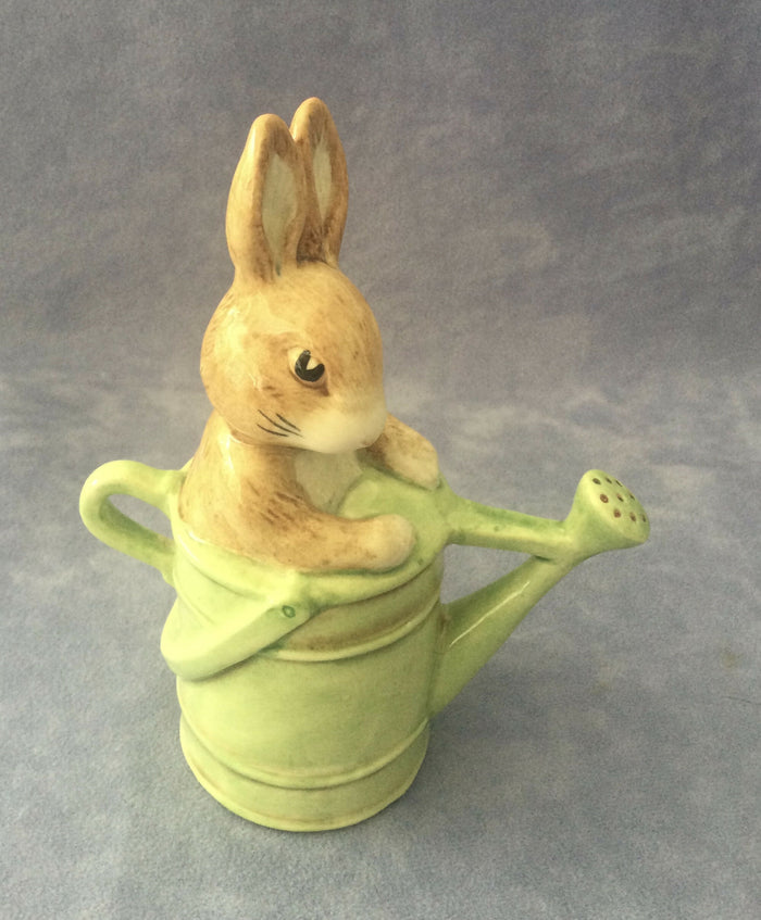 Beswick Beatrix Potter Figurine Beswick Peter in the watering can figurine