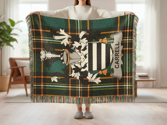 Key features of the Carrell cotton woven blanket with fringed edges.