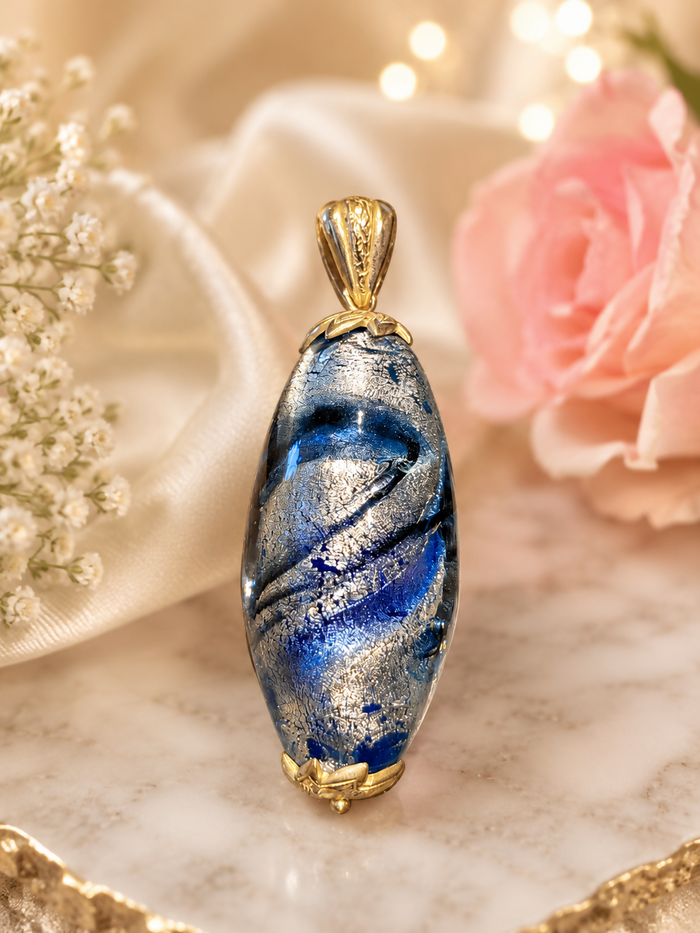 IL Murano di Francesca Italian Art Glass Pendant with 9ct Gold Bale