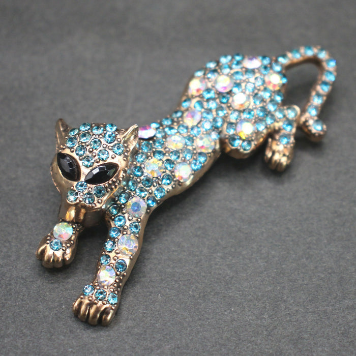 Leopard brooch