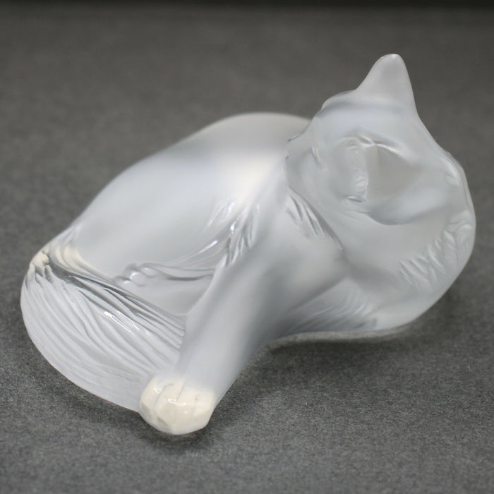 Marie-Claude Lalique happy cat sculpture/paperweight