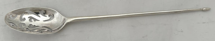 Mid 18th Century English Silver Rat Tail Mote Spoon.