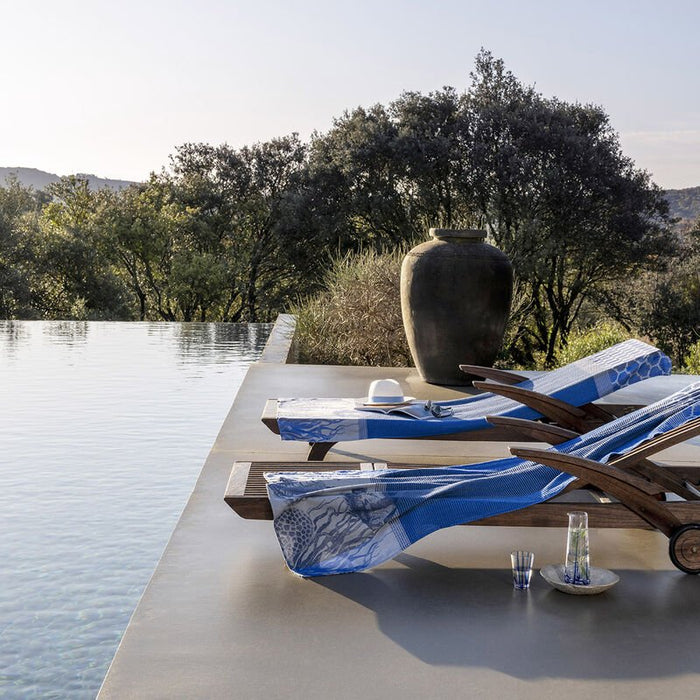 Le Jacquard Français Flat Weave Beach Towel Recifs Blue - Plage 2