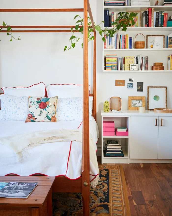 Red Pique Scallop Coverlets