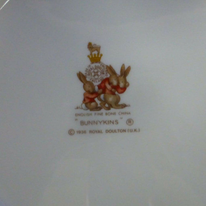 Royal Doulton Bunnykins Salad Plate - Bathtime
