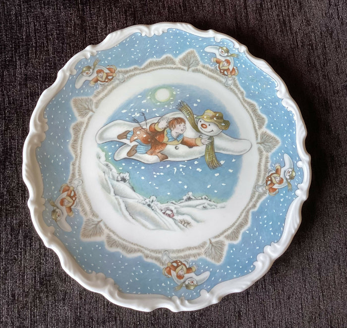 Royal Doulton Snowman Plate - Royal Doulton Walking In The Air Plate