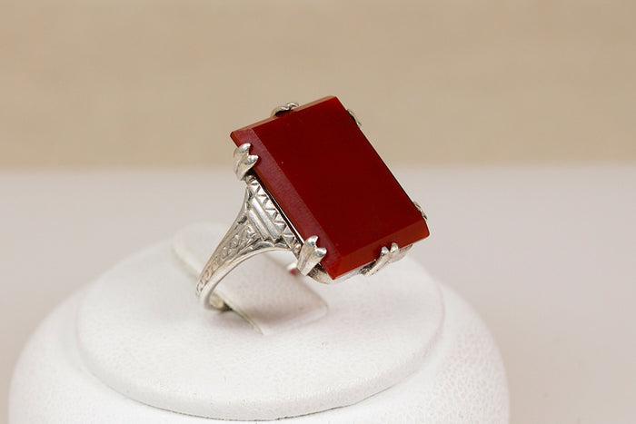 Stunning Art Deco Sterling Silver & Carnelian Ring