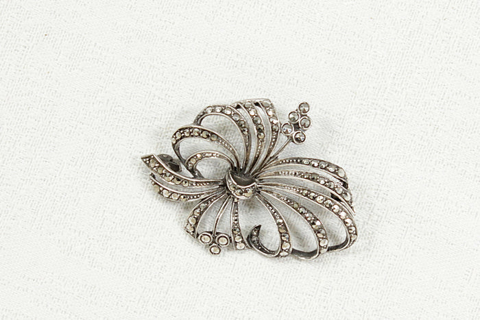 Stylish Art Deco Silver & Marcasite Floral Brooch – Continental 800 Silver