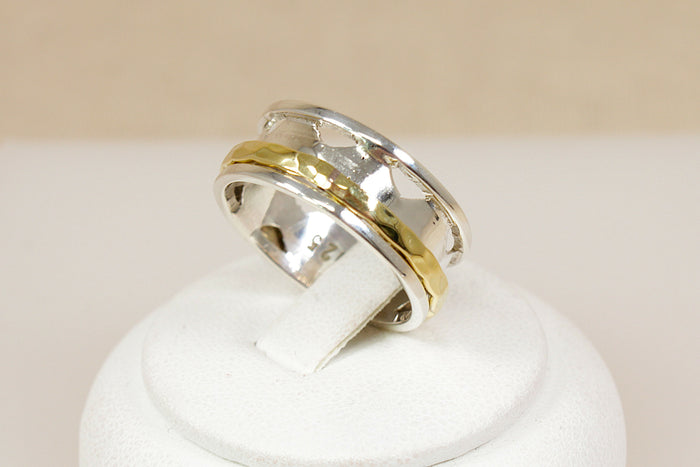 Stylish Contemporary Silver Spinner Ring
