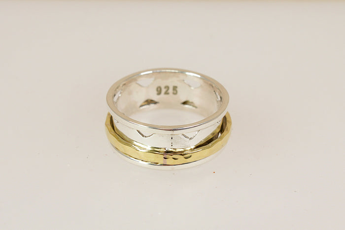 Stylish Contemporary Silver Spinner Ring