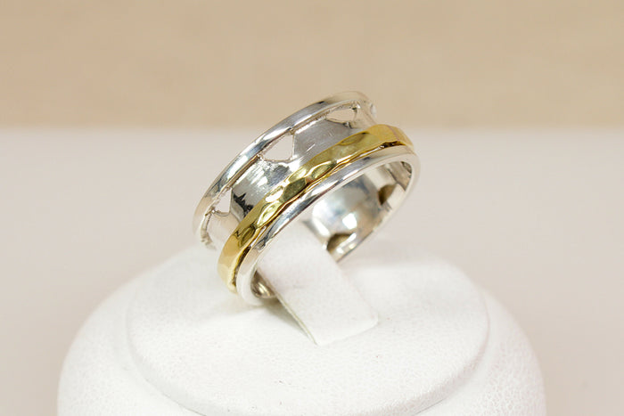 Stylish Contemporary Silver Spinner Ring