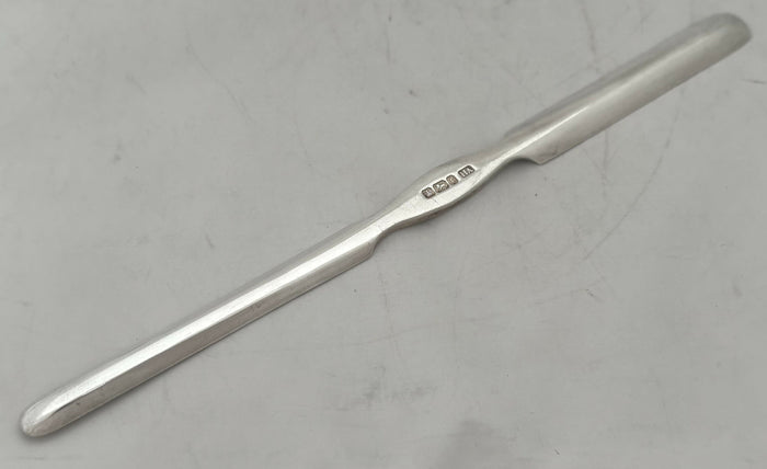 Victorian Silver Marrow Scoop. Sheffield 1895 Atkin Brothers. 1.2 troy ounces.