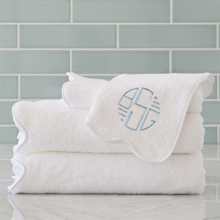 White Somerset Scallop Towel Collection